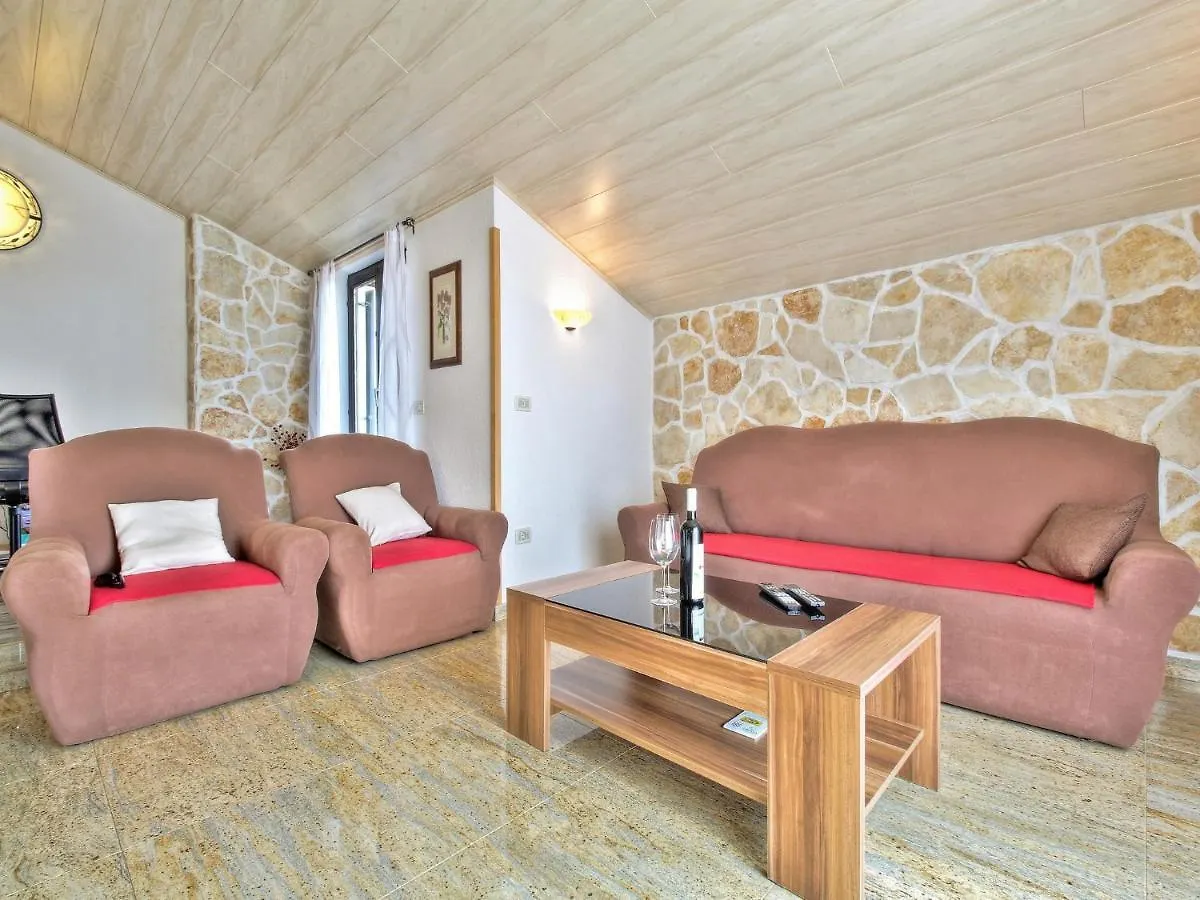 Eni Apartment Umag 0*,