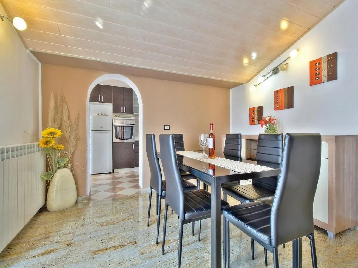 Eni Apartment Umag