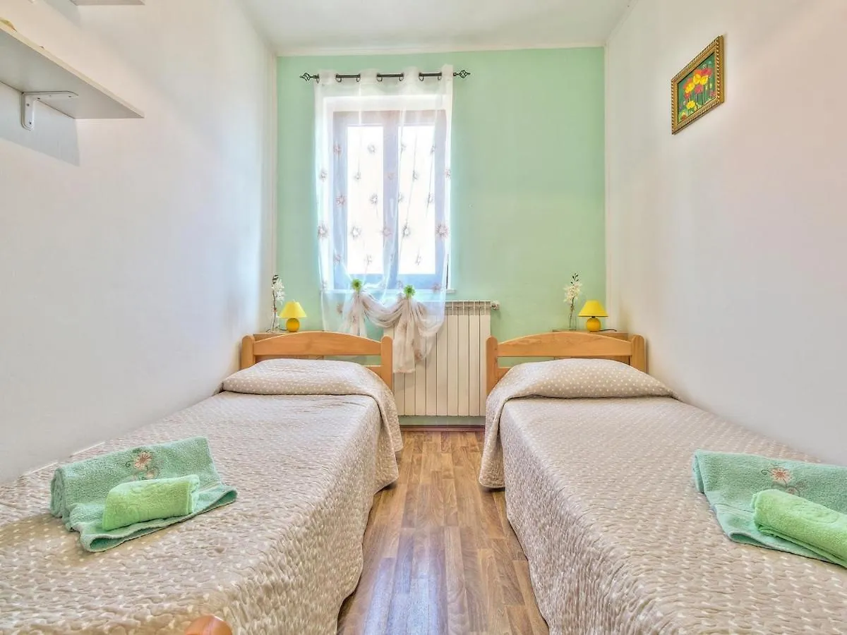 Eni Apartment Umag 0*,